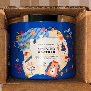 Bath & Body Works Sweater Weather 3-Wick Candle